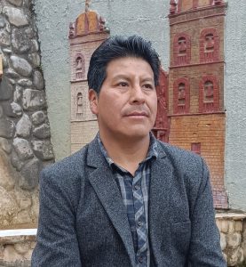 - Javier Pariona Salvatierra